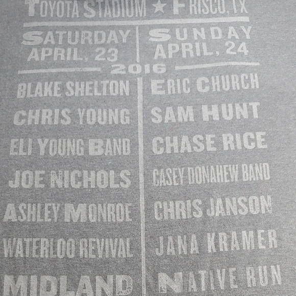 Off The Rails 2016 Country Music Festival With Line Up on Back XL - Picture 9 of 11